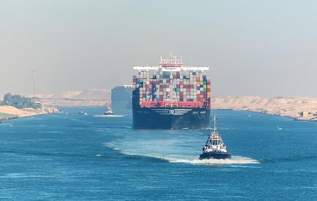 Middle East crisis causes shipping container costs to double